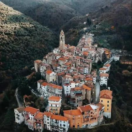 Italian Paradise - Garage, Wi Fi, Air Conditioning * Castel Vittorio