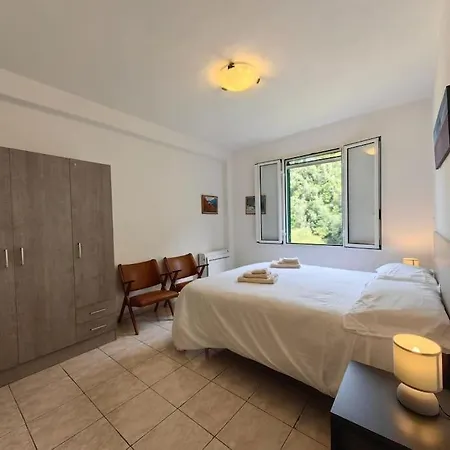 Italian Paradise - Garage, Wi Fi, Air Conditioning Villa *